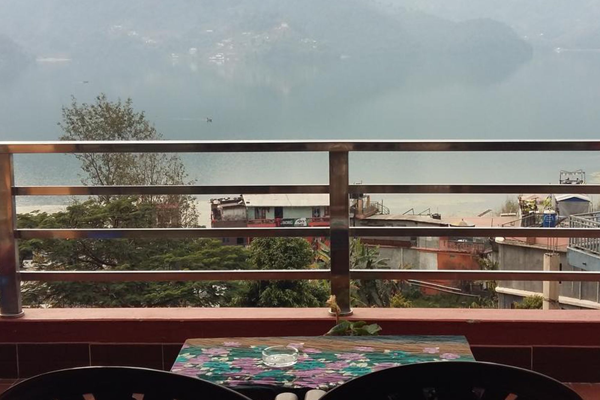 Hotel Bhadrakali Pokhara Inn Екстериор снимка