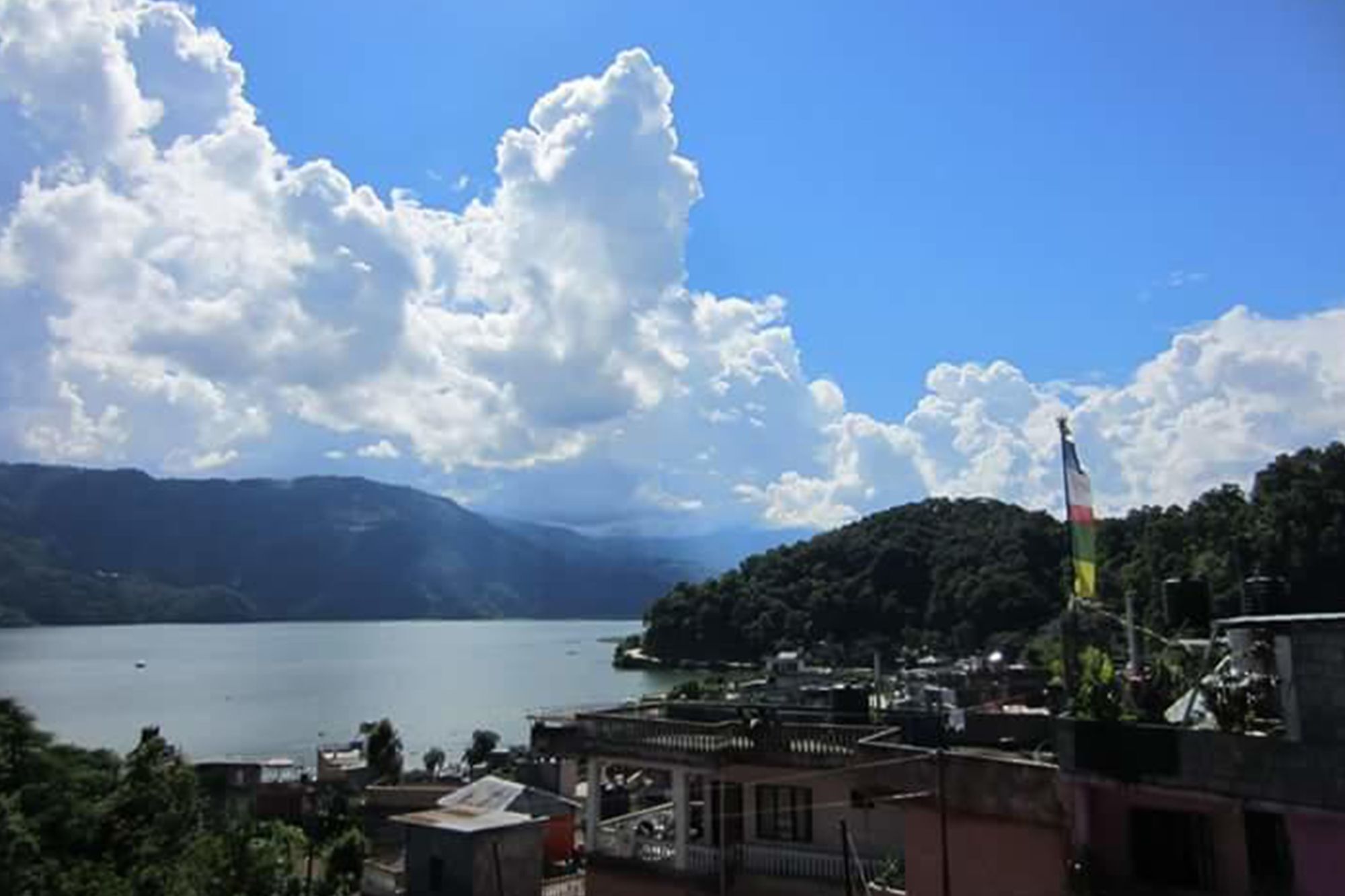 Hotel Bhadrakali Pokhara Inn Екстериор снимка