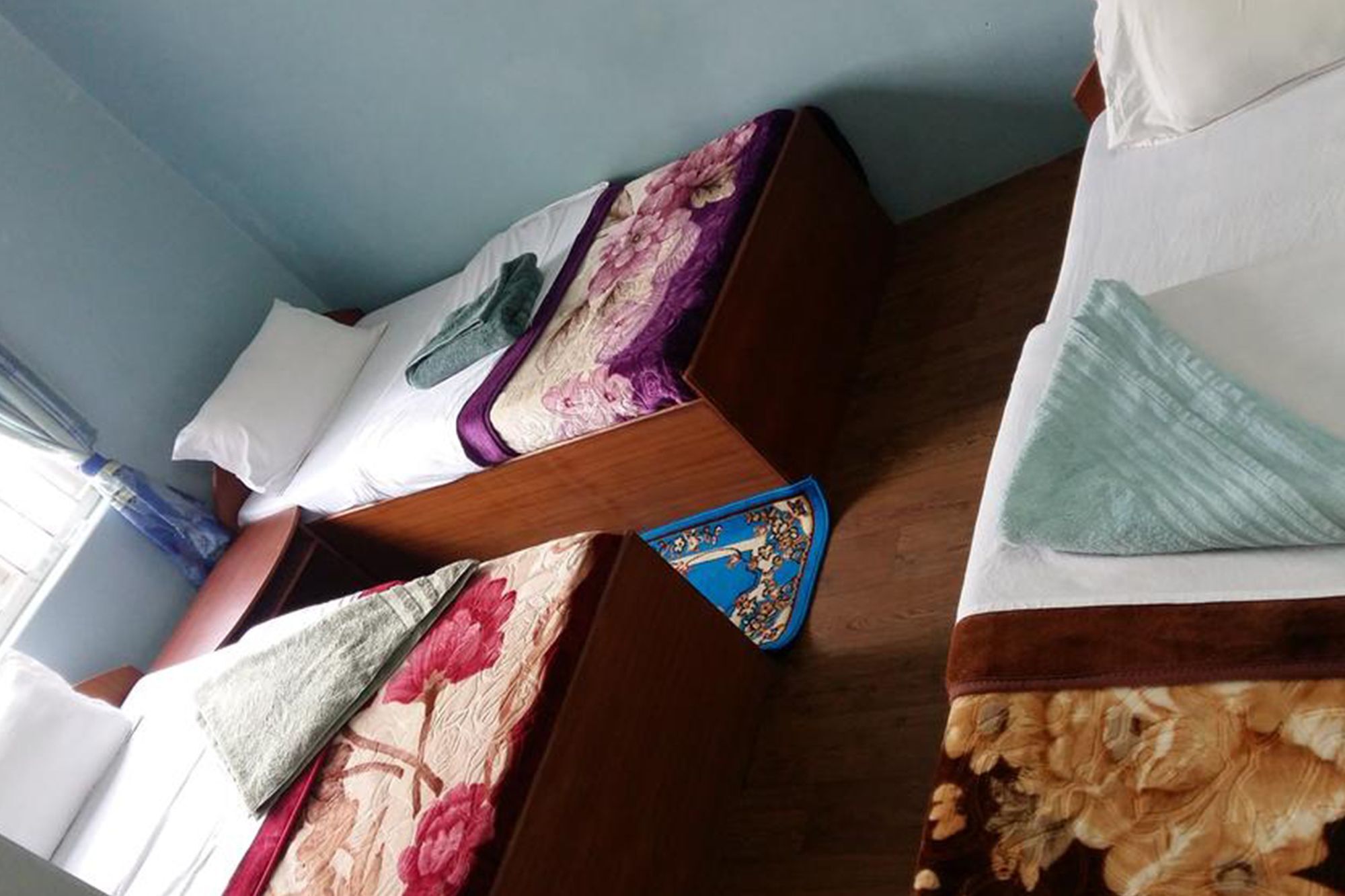 Hotel Bhadrakali Pokhara Inn Екстериор снимка